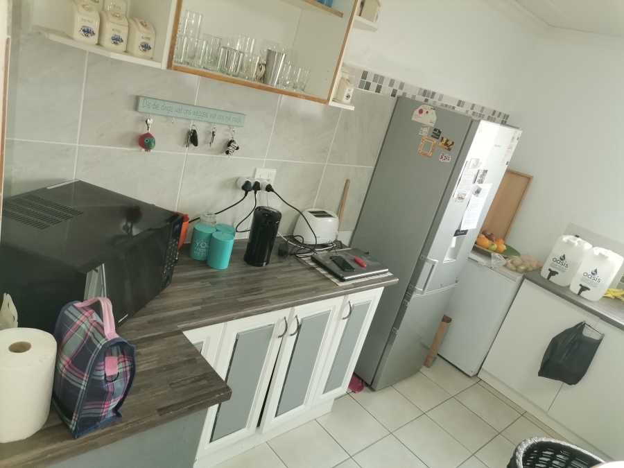 3 Bedroom Property for Sale in Kwanonqaba Western Cape